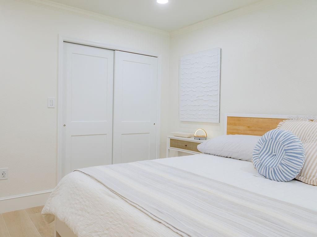 454 63rd Street, Holmes Beach, FL 34217 Photo