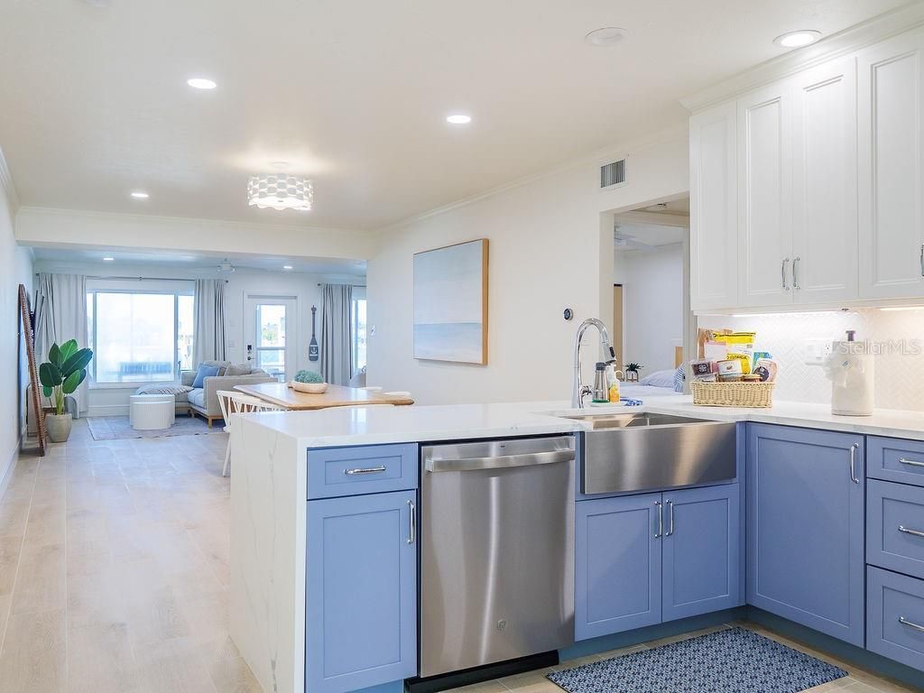 454 63rd Street, Holmes Beach, FL 34217 Photo