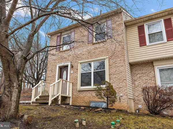 18 HARVEST DRIVE , THORNDALE, PA 19372