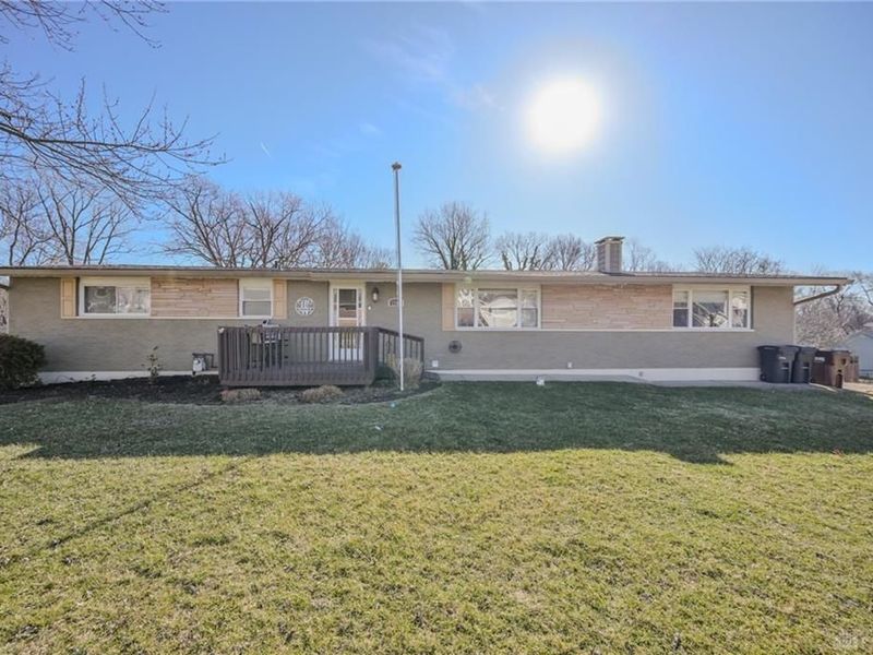 1792 Nugget Court, Beavercreek, OH 45432 Photo 2