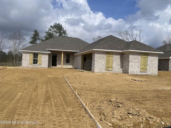 564 Patrick Farms Drive, Pearl, MS 39208