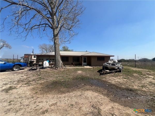 12655 St Hwy 172, La Ward, TX 77970