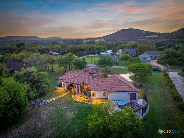 851 River Cliff Drive , Canyon Lake, TX 78133