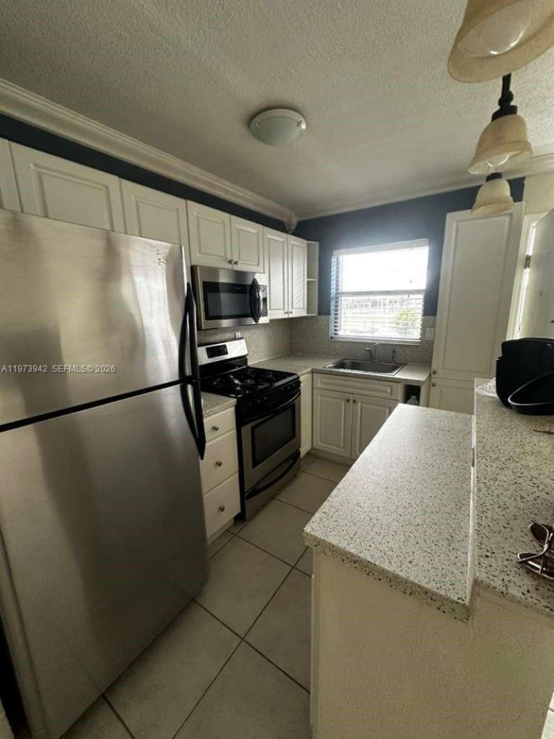 7101 SW 89th Ct , Unit 212, Miami, FL 33173 Photo