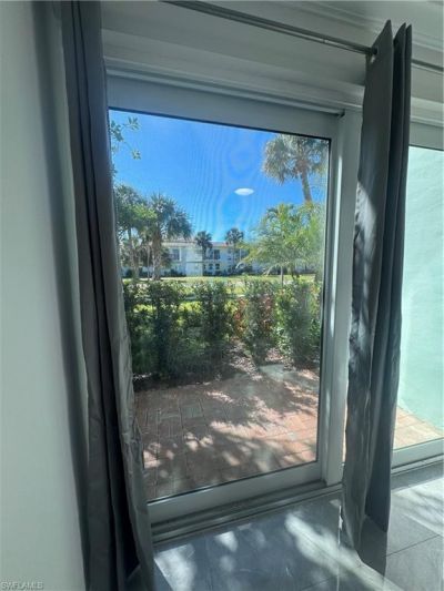 637 12th Ave S, Unit 637, Naples, FL 34102 Photo