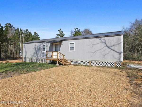 2133 Matthews Road, Tylertown, MS 39667