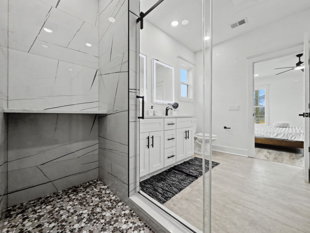 2032 Forest Avenue Photo 24