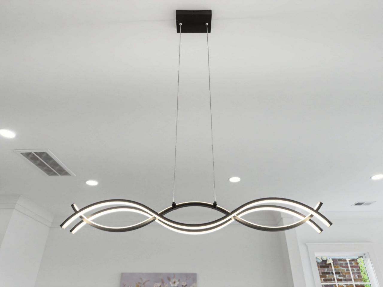 2032 Forest Avenue Photo 6