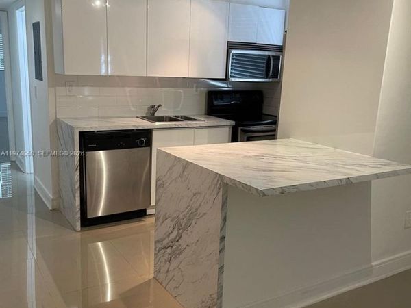 1120 102nd St, Unit 8, Bay Harbor Islands, FL 33154