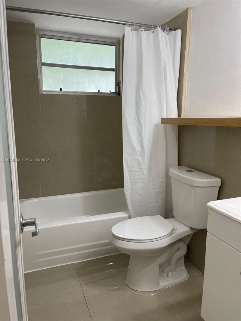 1120 102nd St, Unit 8, Bay Harbor Islands, FL 33154 Photo