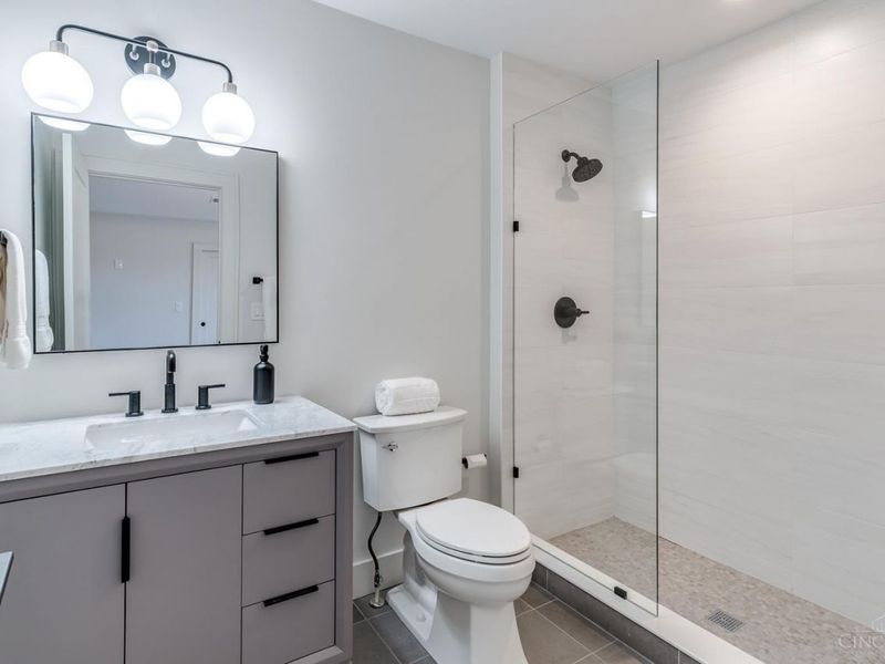 7156 Maple Avenue, Madeira, OH 45243 Photo 57