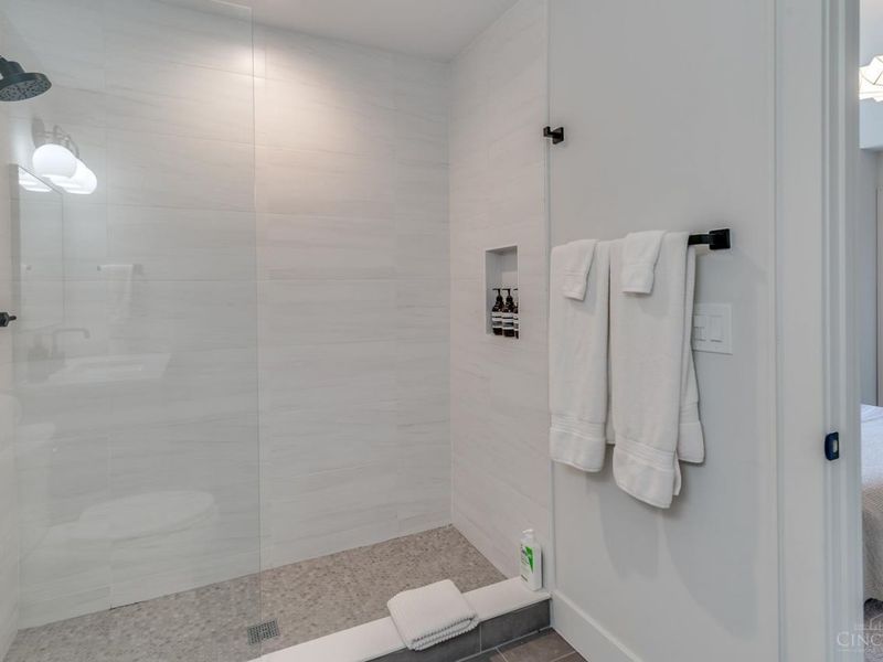 7156 Maple Avenue, Madeira, OH 45243 Photo 59