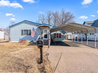 4130 7th Street W, Goodview, MN 55987
