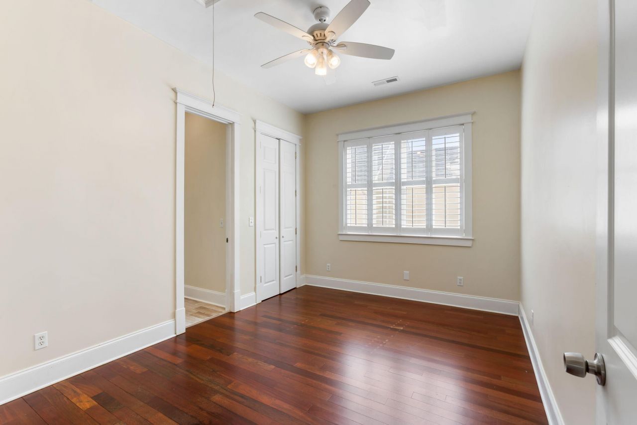 721 Hunt Club Run Photo 21