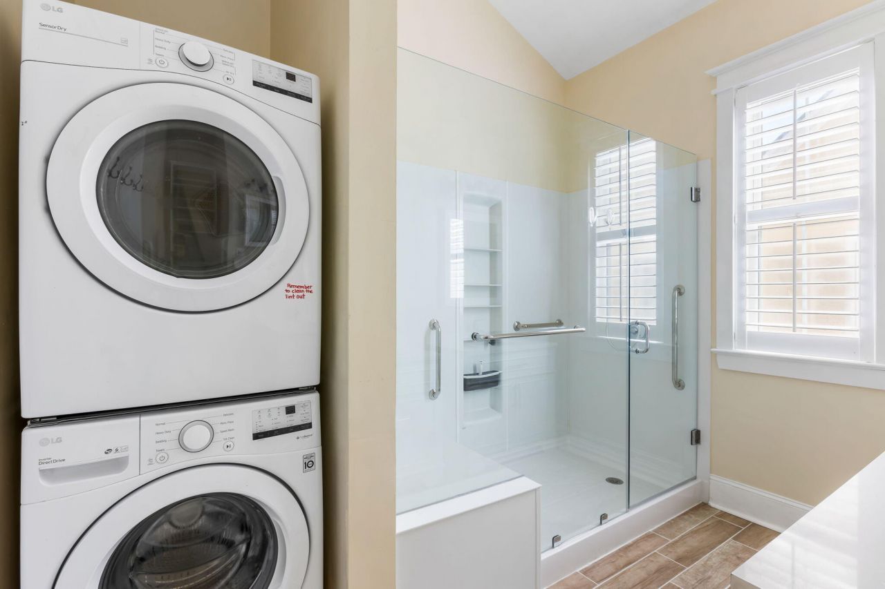 721 Hunt Club Run Photo 24