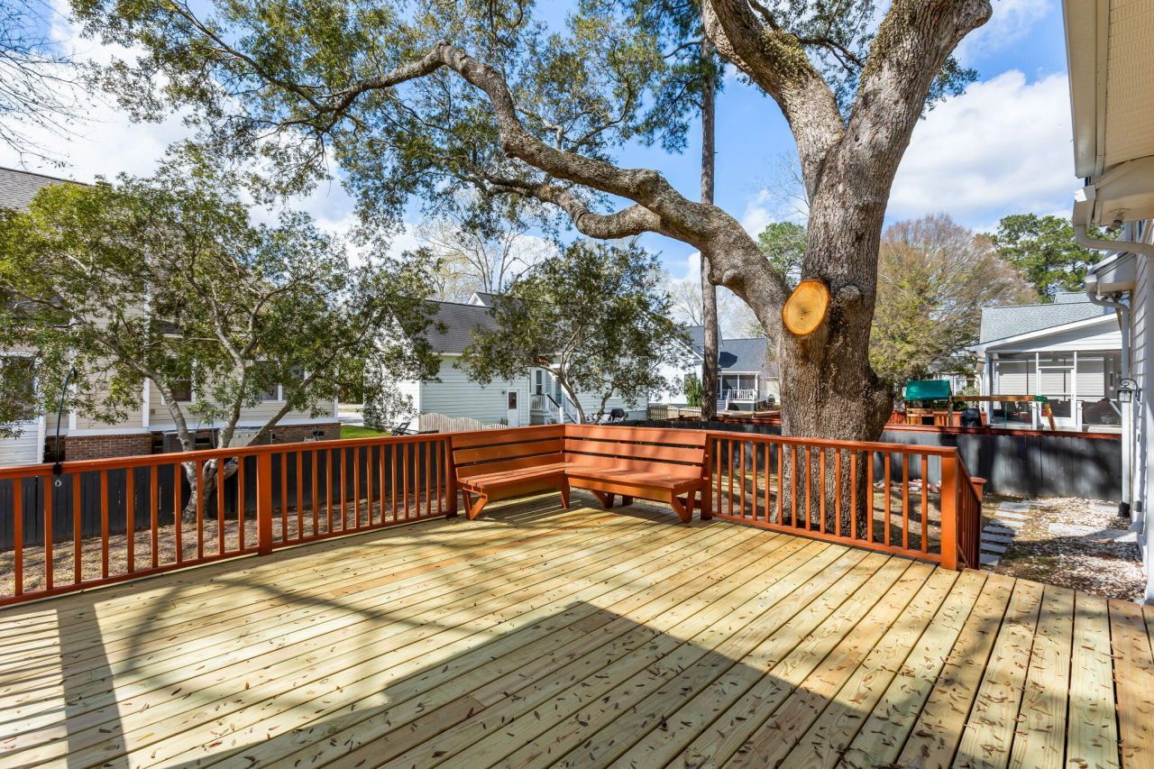 721 Hunt Club Run Photo 26