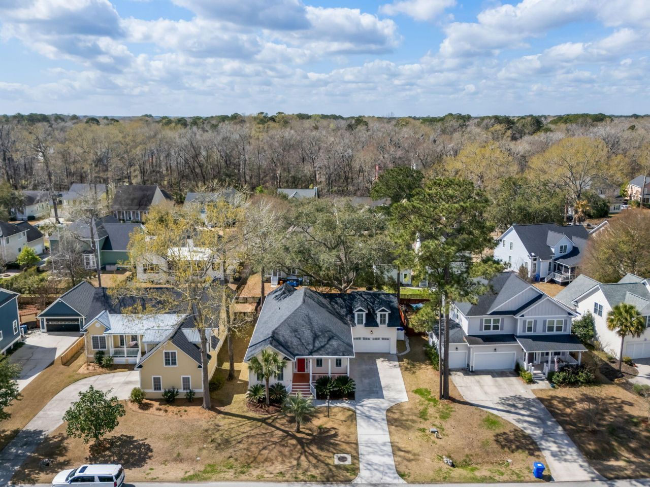 721 Hunt Club Run Photo 34