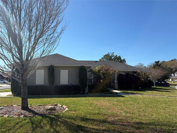 2118 EDGEWATER CIRCLE , WINTER HAVEN, FL 33880