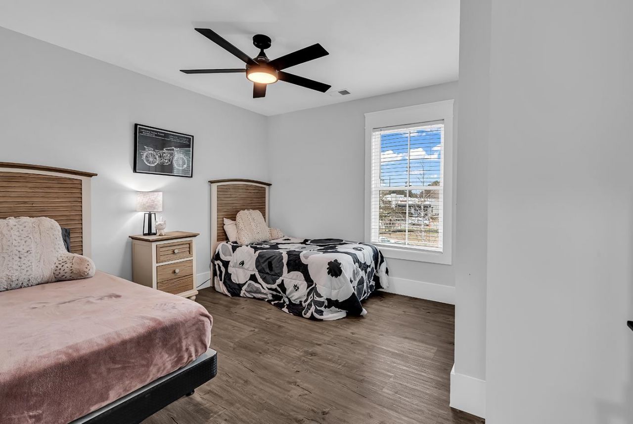 434 Stanley Dr.  Photo 32