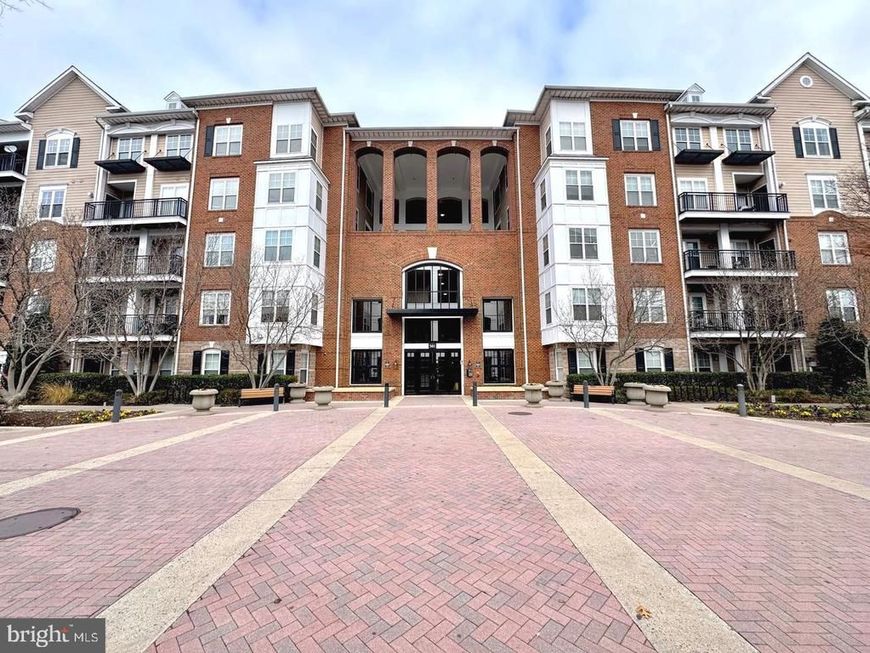 501 Hungerford Drive, Unit 110, Rockville, MD 20850 Main Photo