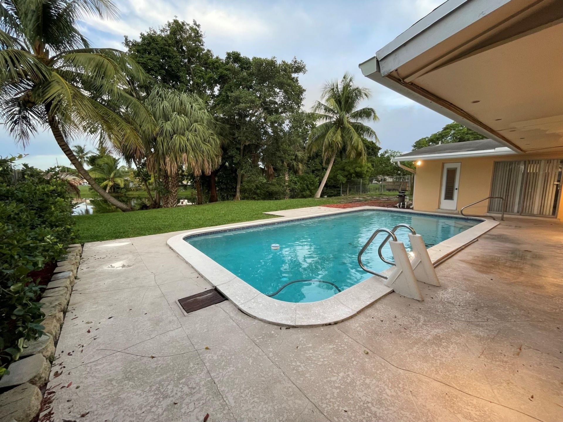 2140 NW 61st Avenue, Sunrise, FL 33313 Photo