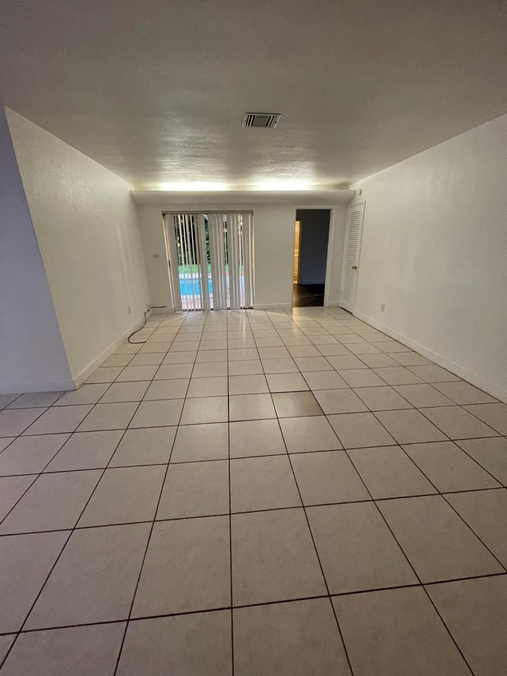 2140 NW 61st Avenue, Sunrise, FL 33313 Photo