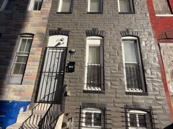 215 S PULASKI STREET, BALTIMORE, MD 21223