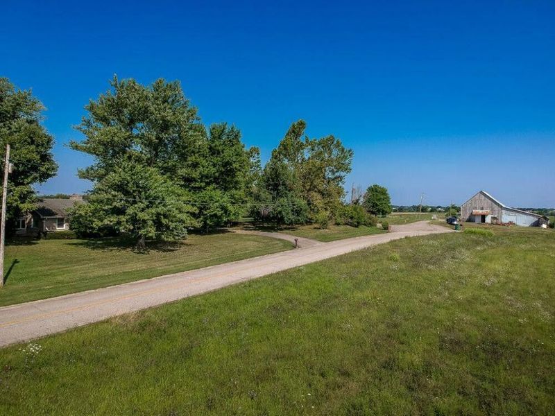 Dry Ridge, KY 41035 Photo 17