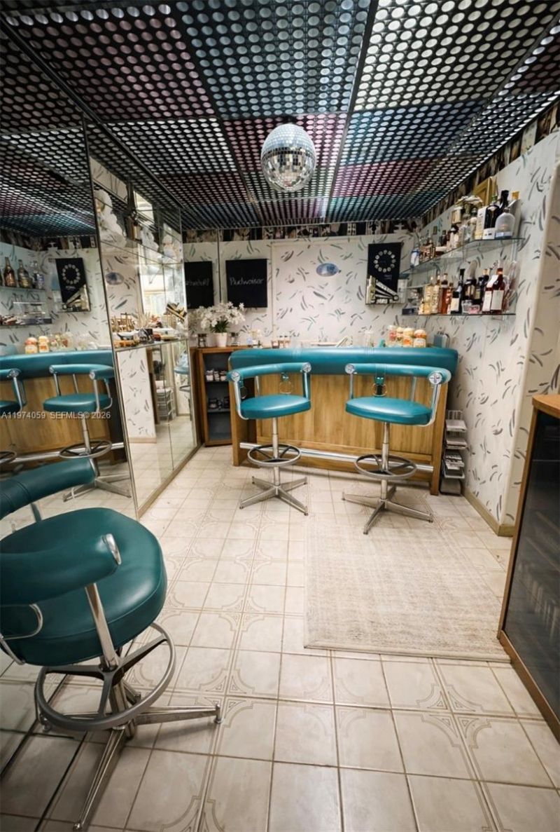 2760 NW 4th Ter, Miami, FL 33125 Photo