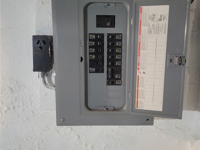 3852 W 41st Street, Cleveland, OH 44109 Photo 13