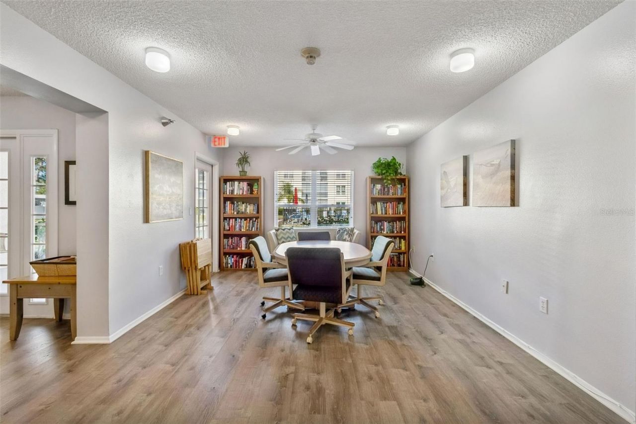 3980 Ironwood Circle, Unit 404, Bradenton, FL 34209 Photo