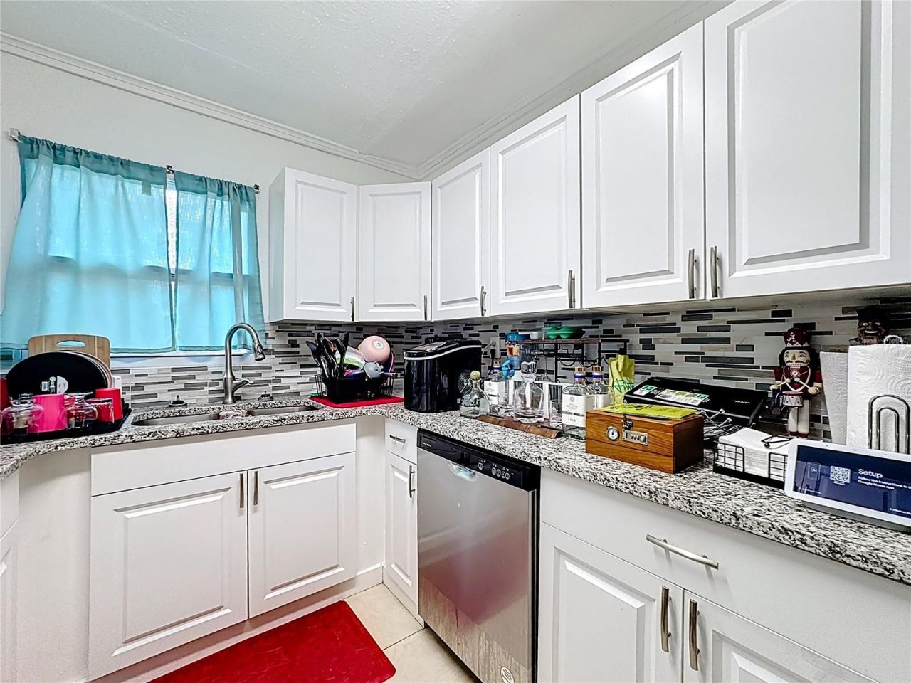 741 Hillview Drive , Altamonte Springs, FL 32714 Photo