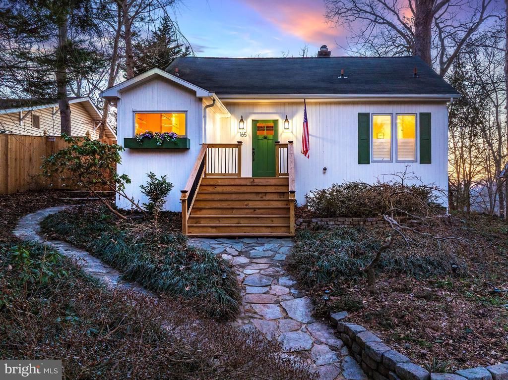 165 Severn Way, Arnold, MD 21012 Main Photo