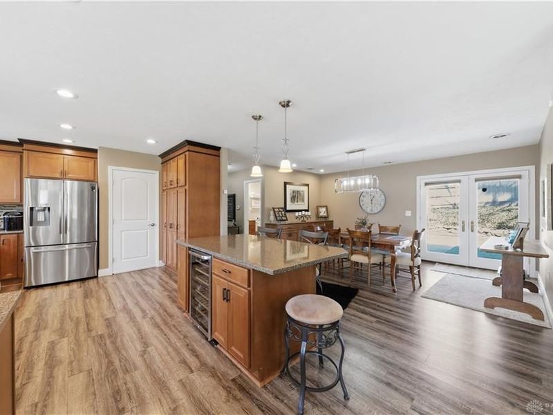 648 N Tanglewood Drive, Springfield, OH 45504 Photo 11