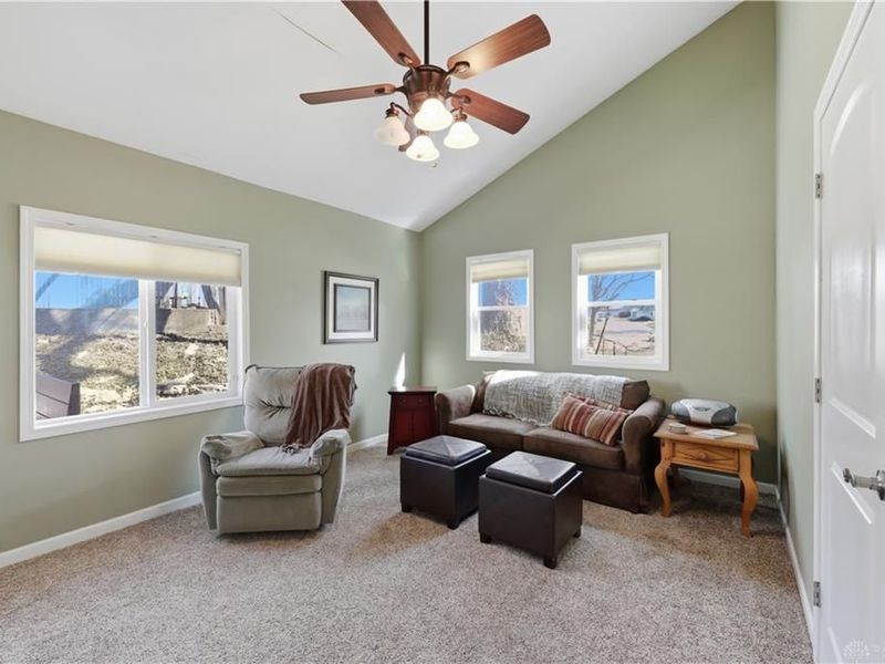 648 N Tanglewood Drive, Springfield, OH 45504 Photo 21