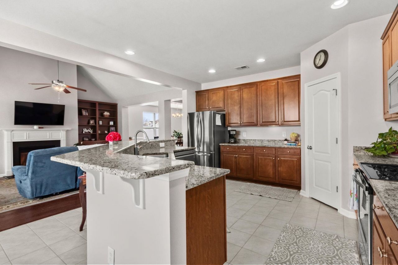 1236 Shiloh Loop Photo 28