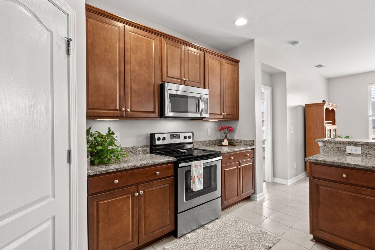 1236 Shiloh Loop Photo 31