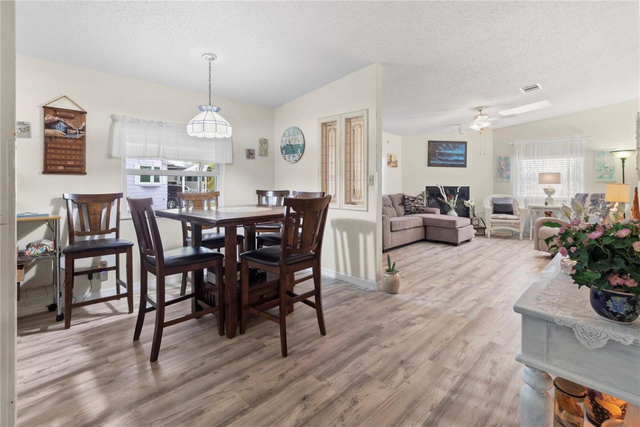 94 Meadow Circle, Ellenton, FL 34222 Photo