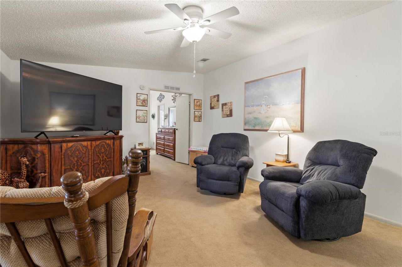 94 Meadow Circle, Ellenton, FL 34222 Photo