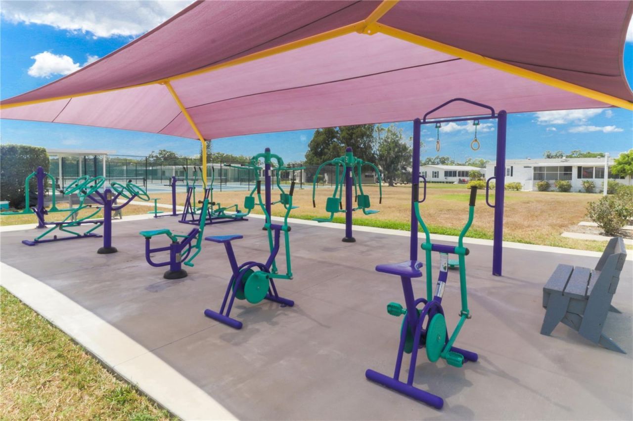 94 Meadow Circle, Ellenton, FL 34222 Photo