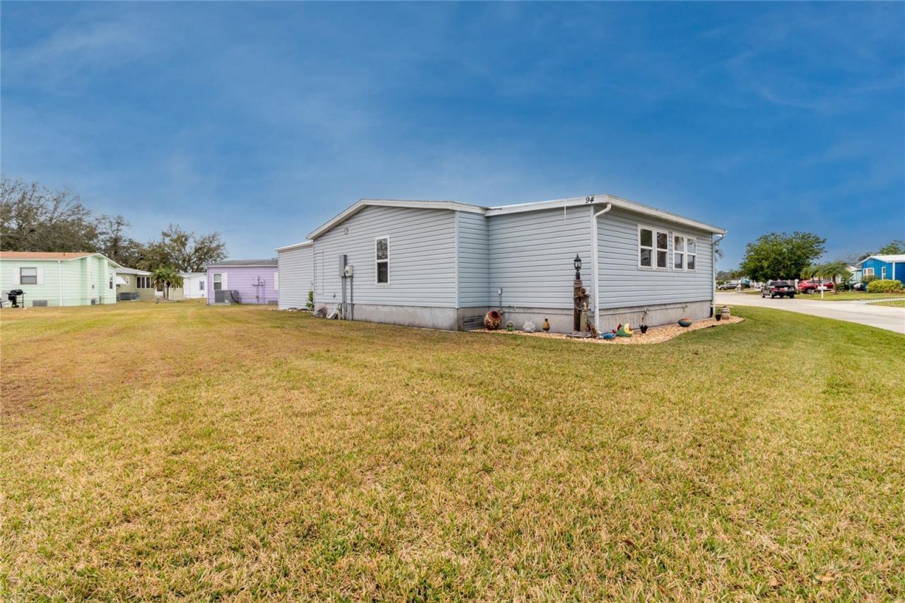 94 Meadow Circle, Ellenton, FL 34222 Photo