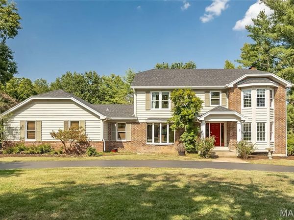 16401 Wilson Farm Drive, Chesterfield, MO 63005