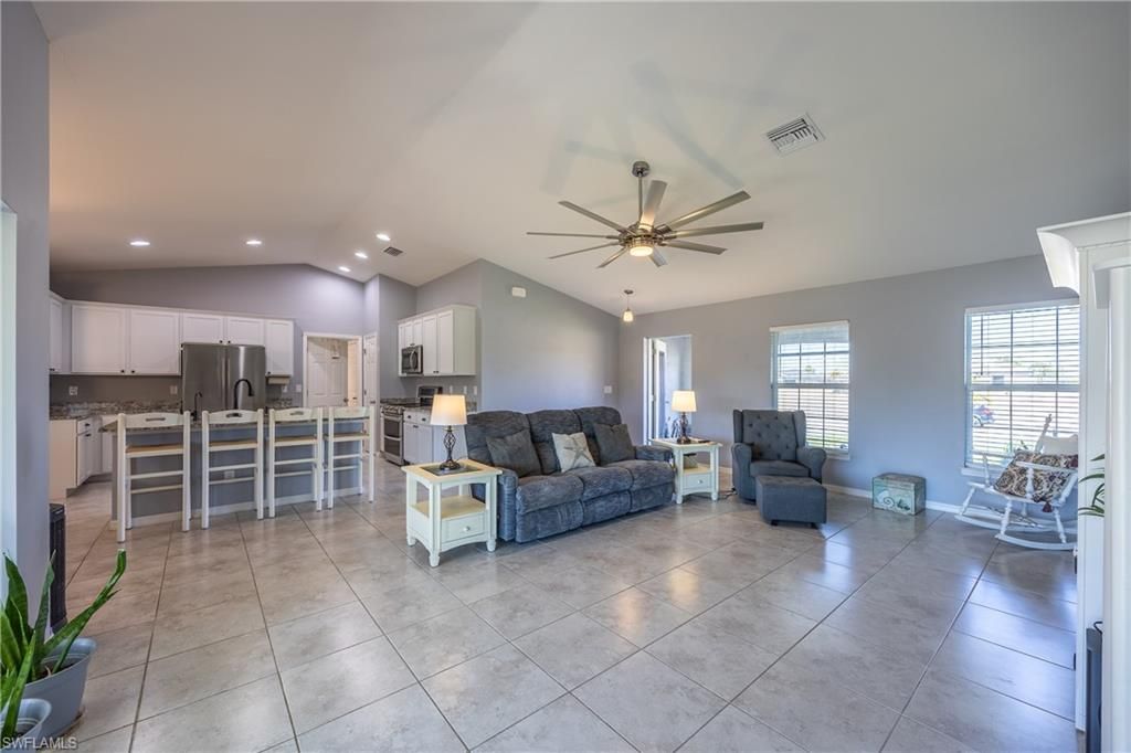 2926 NW 25th St , Cape Coral, FL 33993 Photo