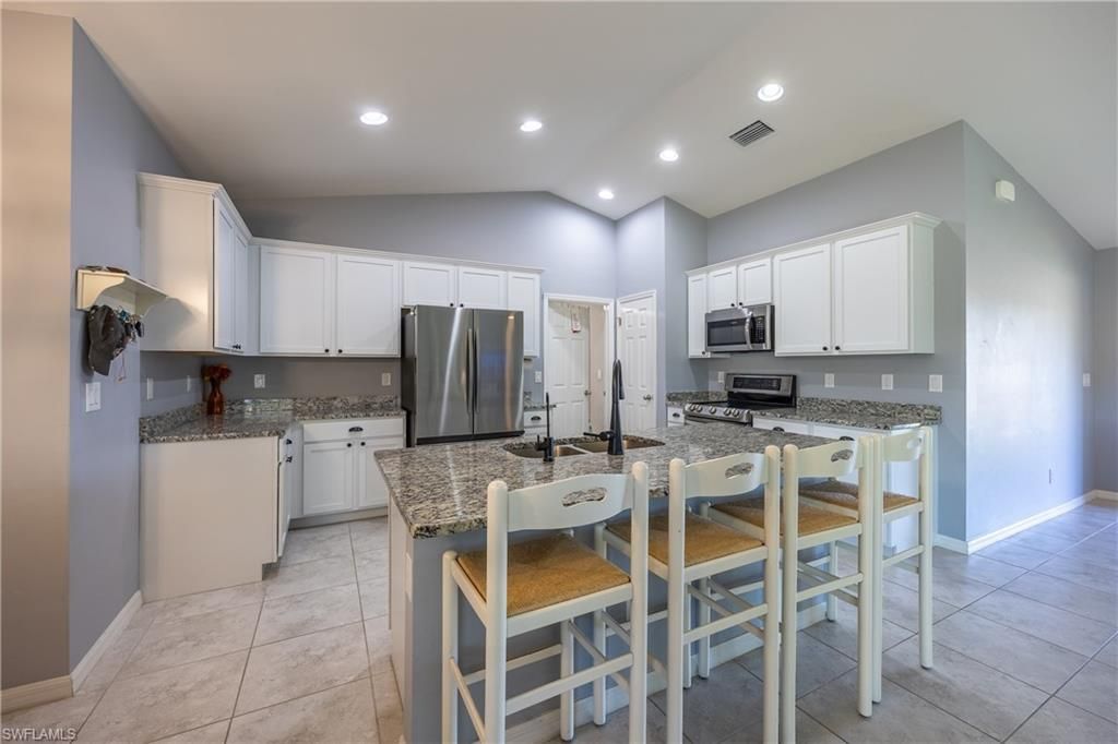 2926 NW 25th St , Cape Coral, FL 33993 Photo