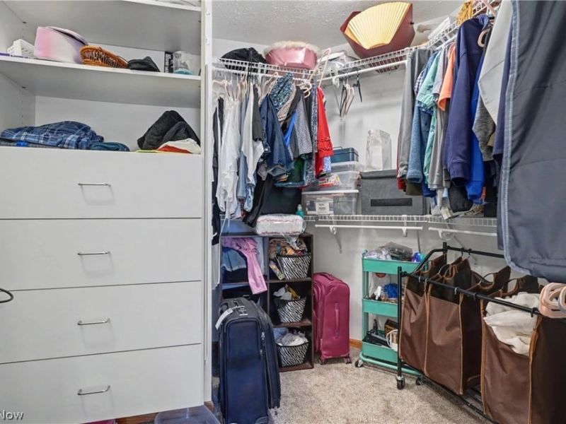 374 Spring Grove Drive, Tallmadge, OH 44278 Photo 23