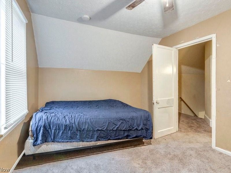 2036 W 83rd Street, Cleveland, OH 44102 Photo 11