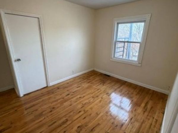 113 Delavan Ave, Newark, NJ 07104