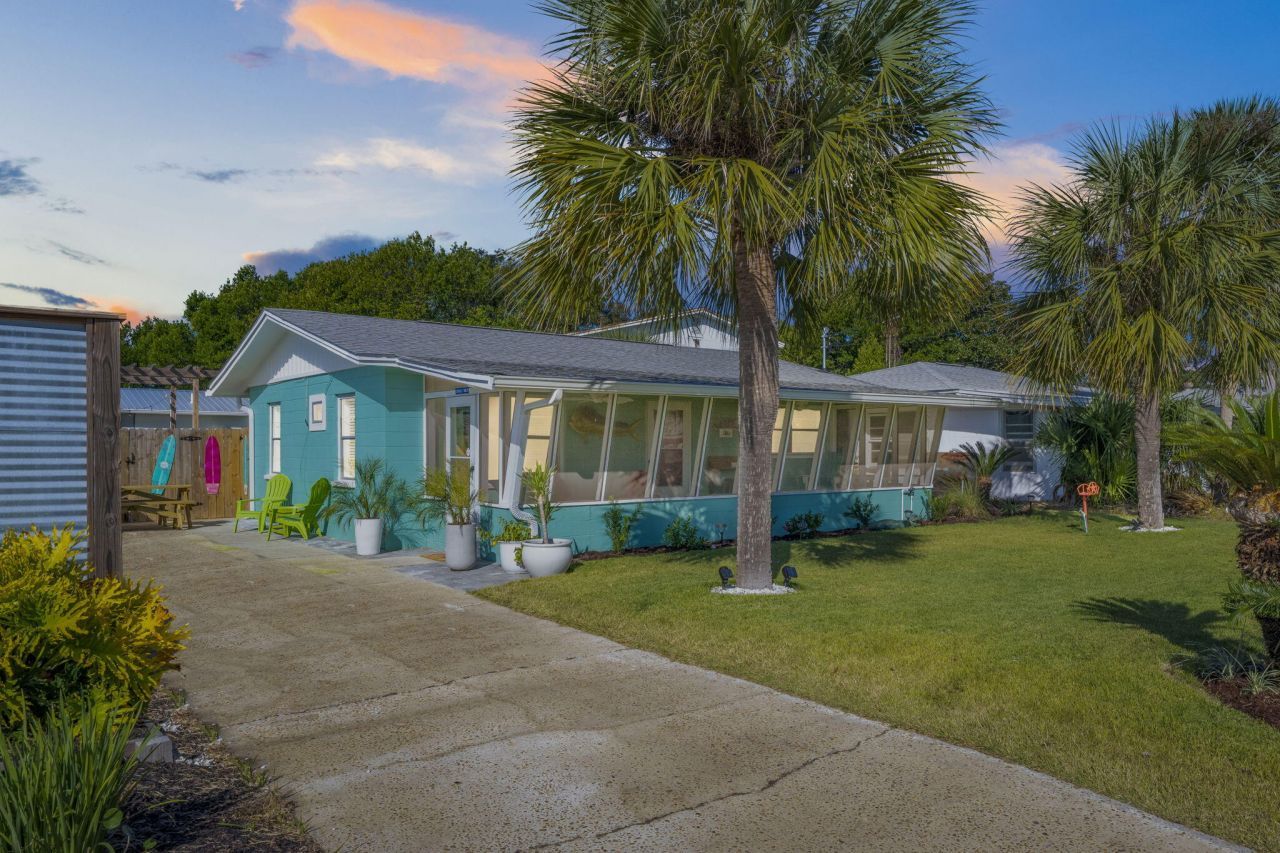 301 Tanaga Street, Panama City Beach, FL 32413 Main Photo