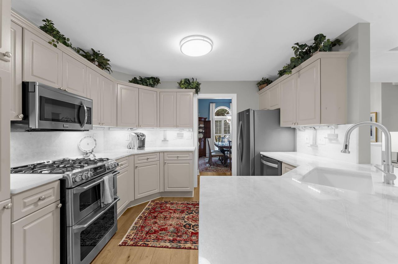 1380 Southlake Drive Photo 22