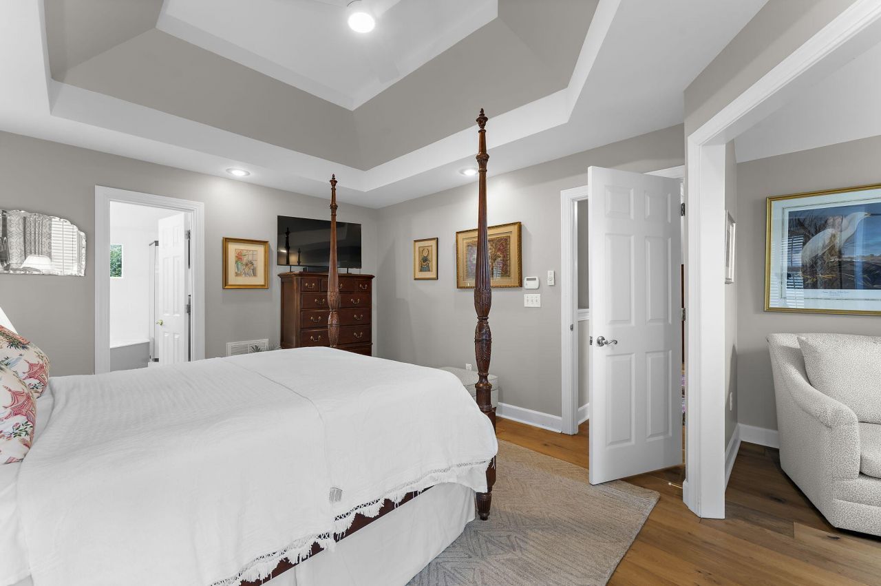 1380 Southlake Drive Photo 30